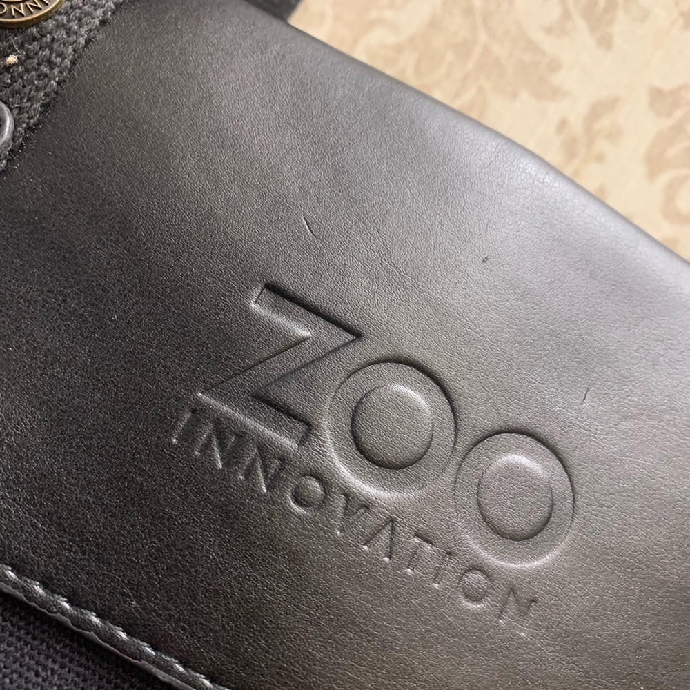 Zoo Innovation Black Tote Bag - Picture 6 of 14